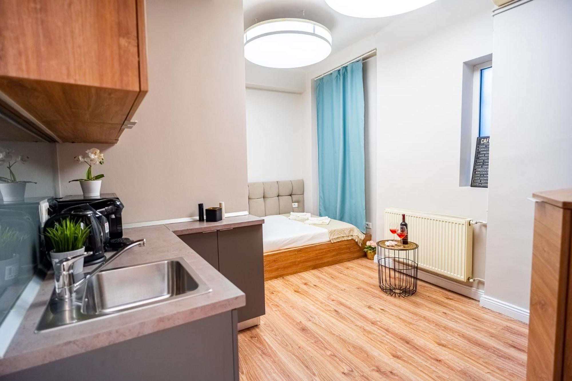 Cozy Apartments Near Calea Victoriei Bukarest Exteriör bild